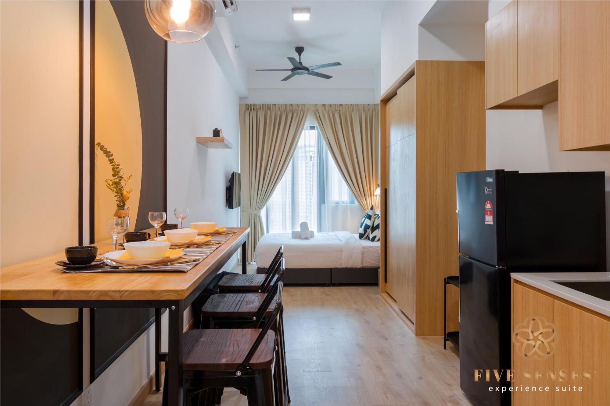 The Colony & The Luxe, Kuala Lumpur By Canopy Lives Zimmer foto